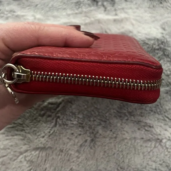 Authentic Gucci Microguccissima Patent Leather Zip-Around Wallet – Hibiscus Red - Picture 5 of 11